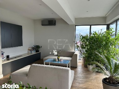 3 Camere cu Vedere la Lac | Terasa 32mp | Garaj & Boxa | Zona Plumbuit
