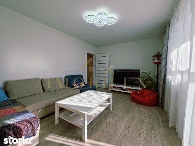 Apartament decomandat, 3 camere, 77mp, boxa, zona Manastur