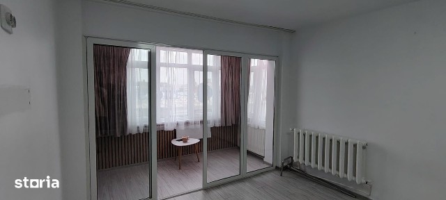 Apartament 2 camere foarte spatios cu 2 balcoane