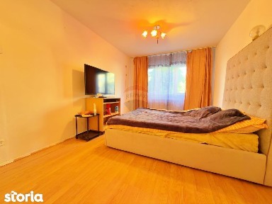 Apartament decomandat cu 2 camere de vânzare / Aurel Vlaicu - Arad