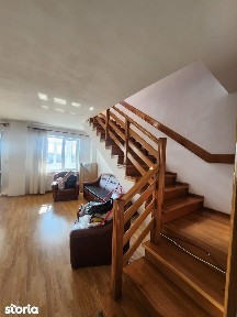 Apartament de vanzare Gh. Doja pe 3 nivele - Pitesti