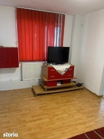 Inchiriez Apartament Valea Rosie
