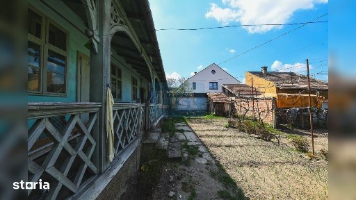 Casa de vanzare in zona centrala