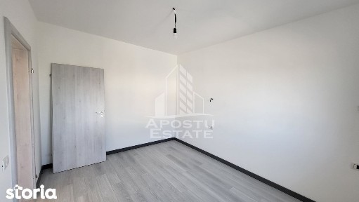 Duplex nou,pe parter,3 camere,2 bai,Dumbravita,la cheie