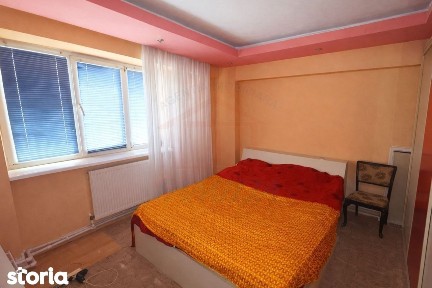 Etaj 8/10 | 78 mp total | 75.000 € negociabil