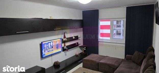 Apartament cu 2 camere de vânzare în Câmpina, zonă Central