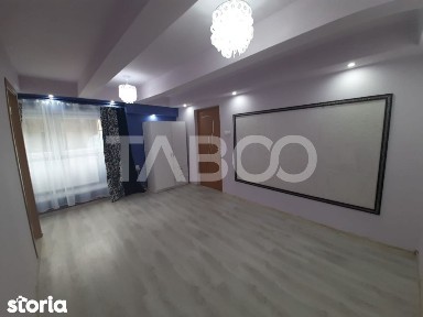 Apartament de vanzare cu 3 camere in zona Bulevardului Corneliu Coposu