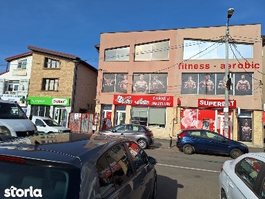 Piata 16 Februarie, spatiu comercial 80 mp.