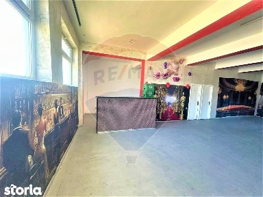 Spațiu comercial de 256mp de vânzare/inchiriere