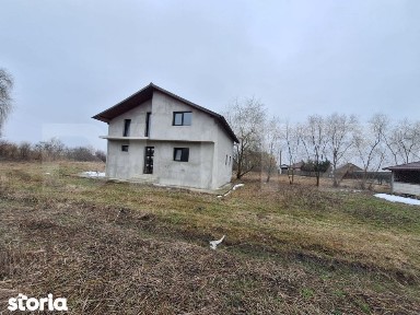 Rate direct la proprietar! Casa 129mp Lazuri