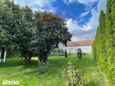 Casă modernă de vânzare în Partoș