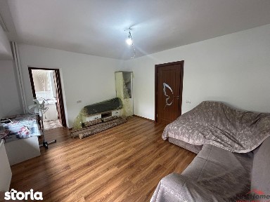Apartament cu 3 cam, etaj 1, zona Piata Unirii