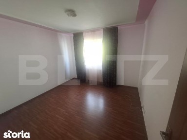 Apartament de vanzare, zona centrala Gaesti