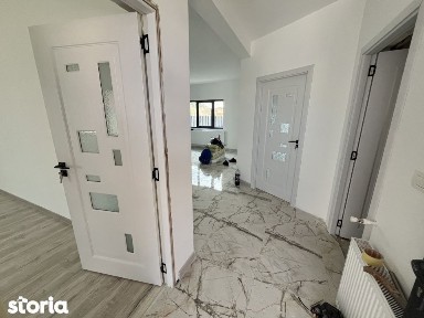 Oportunitate! Casa la sol, 3 camere, teren 420 mp, Valu lui Traian!