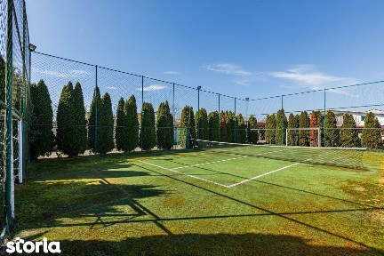 Casa deosebita cu teren de sport in zona semi centrala in Lugoj