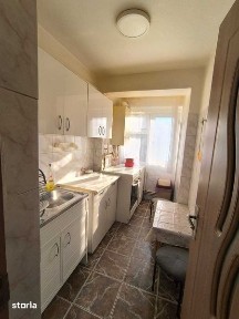 Apartament Micro 6 Targoviste, etaj 1/4, 2 camere, 37mp