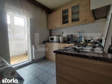 Apartament 3 camere, PB + beci, etaj 2, zona Ramada