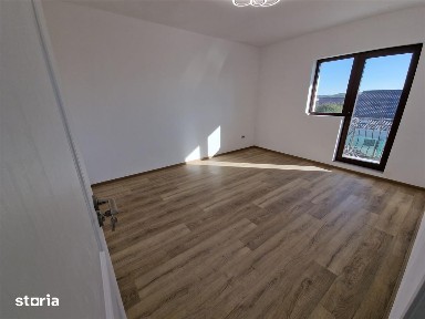 2 CAM OPEN SPACE TATARASI BLOC NOU 82000 EUR
