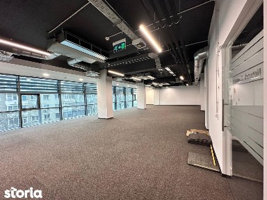Spatii birouri semicentru, Podul de Piatra, Noc, de la 40mp la 1000mp