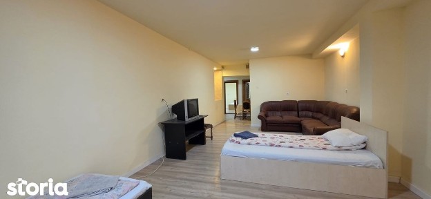 Casă de închiriat pentru cazarea personalului, zona Decebal/Mol