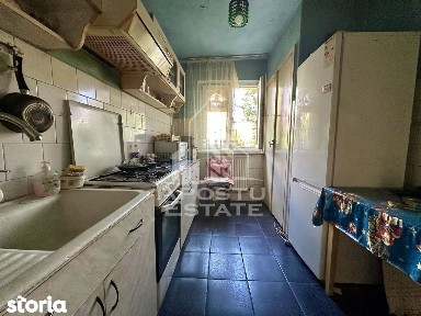 Apartament cu 2 camere de vanzare, etaj 2, zona Dambovita, Timisoara