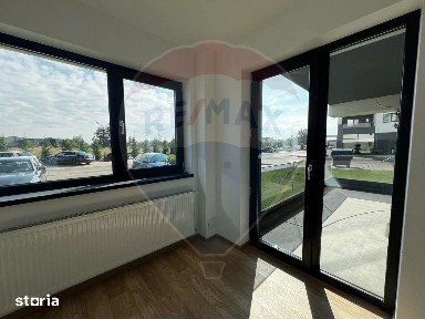 Apartament cu 2 camere de închiriat in bloc nou Valcom Residence III
