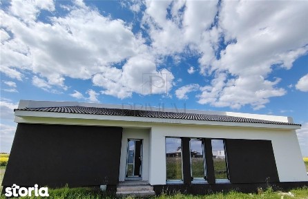 Duplex pe plan - zona in plina dezvoltare - personalizare interioara