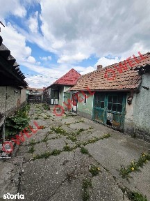 De vânzare casă familială în Căpeni!