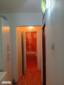 Inchiriez apartament in Rovinari