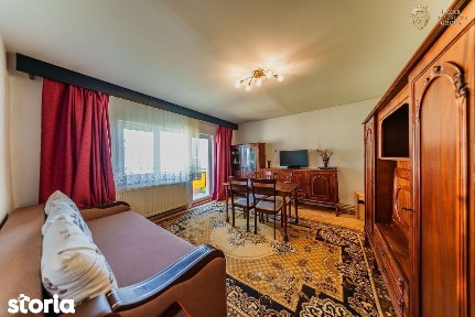 Apartament 3 camere de vanzare in Micalaca