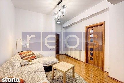 VANZARE 3 CAMERE | DEMISOL LUMINOS | 75 mp | ZONA DAMAROAIA