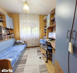 Apartament 4 camere de vanzare in Dorobantilor Oradea, Oradea