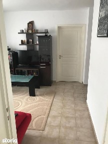 Apartament 3 camere 68 mp - etajul 1, strada Crisan