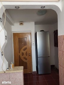 Vand apartament 2 camere