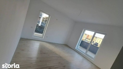 Apartament 3 Camere Decomandat spatios cu loc de parcare inclus