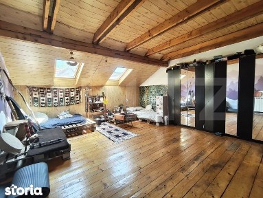 Apartament 2 camere, 70 mp + mansarda spatioasa - Oradea