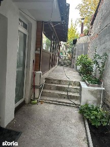 Casa P+E, teren 300 mp, pretabila - clinica, birouri, locuinta - Parc