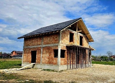 Casa de vanzare dumbrava rosie