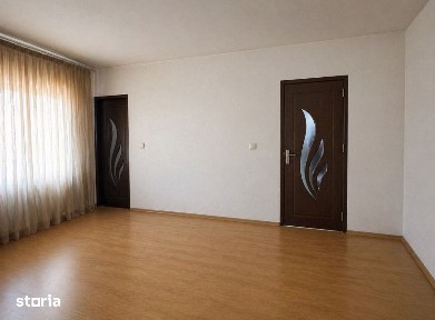 Proprietar, vând apartament 1 camera 28 mp utili, Soarelui