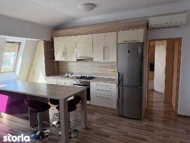 Apartament 2 camere + living, Zona Carpati 2