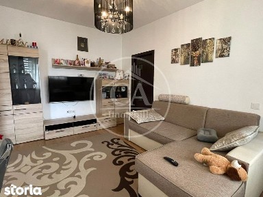 Apartament cu 3 camere de vanzare in zona Decebal, Oradea