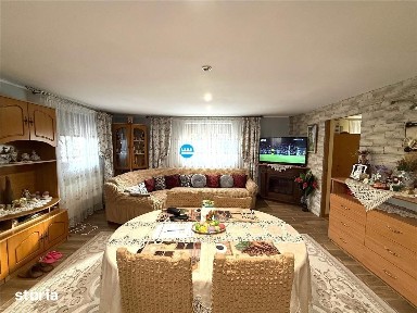Vila 5 cam, Garaj, 450 teren, asfalt, Omenia Valea Adanca Iasi