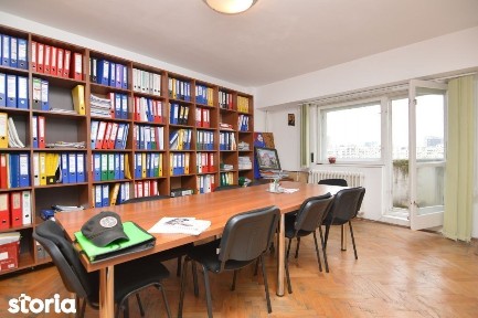 VANZARE APARTAMENT 2 CAMERE UNIRII - PIATA UNIRII