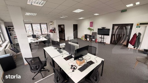 Birou 70 mp, open space, terasa 20 mp, parcare, zona Frunzisului