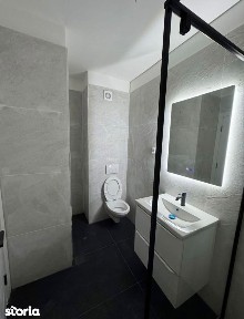 Apartament cu 2camere,finisat,etaj intermediar,parcare,zona Eroilor