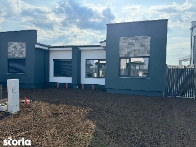 Proprietar vand duplex la parter in Mosnita