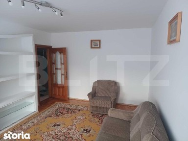 Apartament 3 camere, 63 mp, zona Obcini