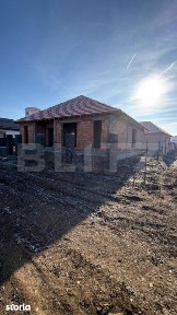 DE VANZARE-CASA IN CARTIER IZVOR, PE PARTER LA DOAR 185.000EUR