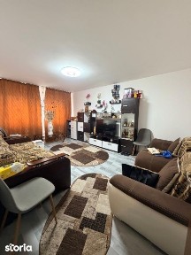 Apartament 3 camere, 68 mp, zona Consul