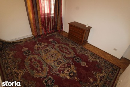 Apartament 3 camere, zonă centrală